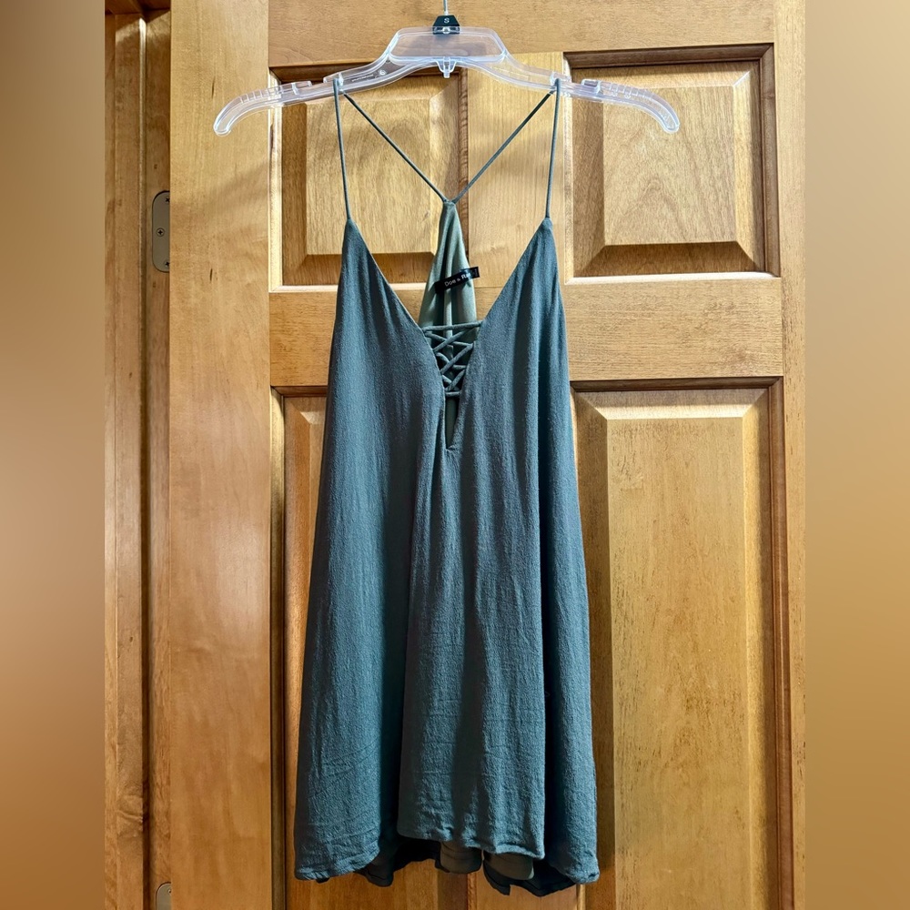 Olive green tank size medium from the Buckle